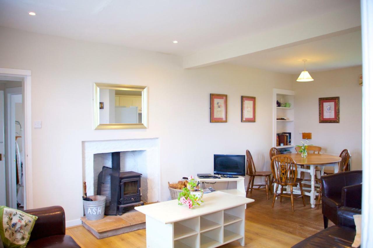 Powillimount Cottage Kirkbean Exterior foto